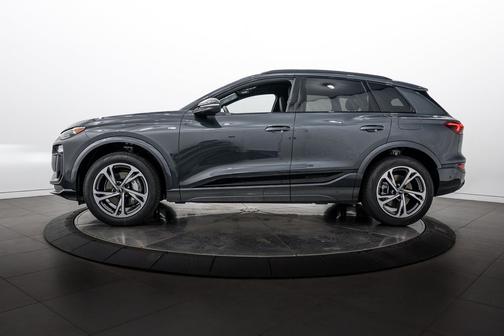 Gray 2027 Audi Q6 e-tron Premium Plus
