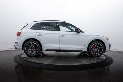 2024 Audi SQ5 3.0T Premium Plus