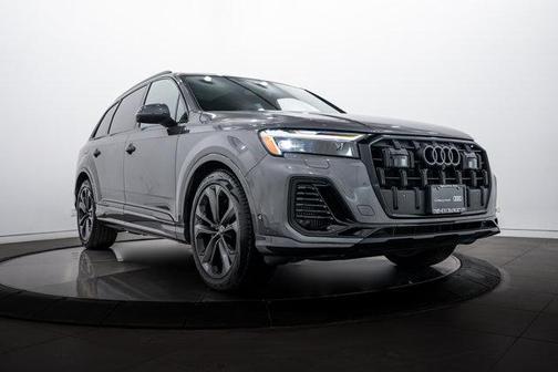 2025 Audi Q7 55 Premium Plus