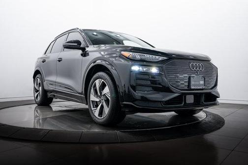 2025 Audi Q6 e-tron Premium Plus