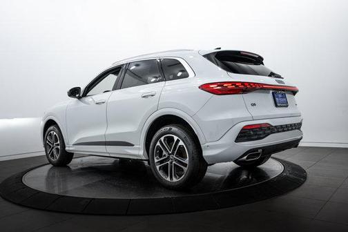2025 Audi Q5 Premium Plus