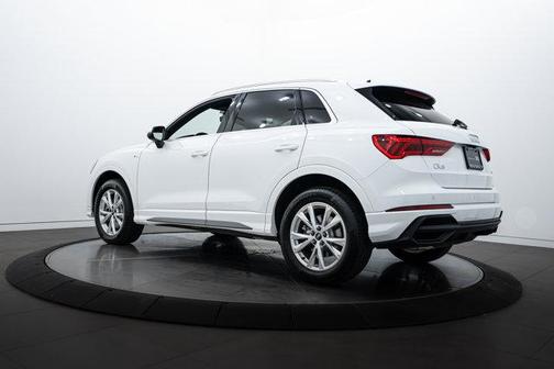 2024 Audi Q3 45 S line Premium Plus