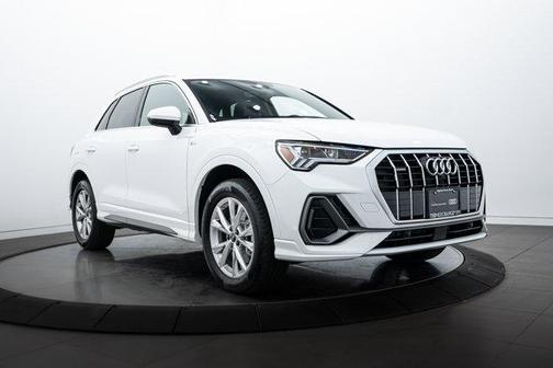 2024 Audi Q3 45 S line Premium Plus