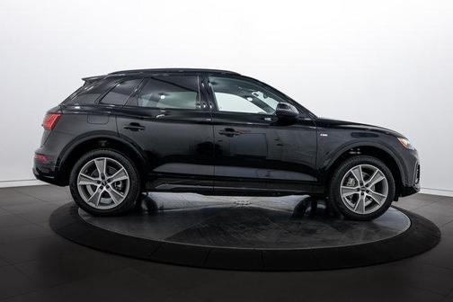 2025 Audi Q5 45 S line Premium