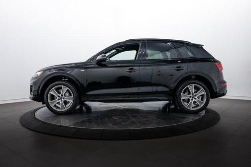 2025 Audi Q5 45 S line Premium