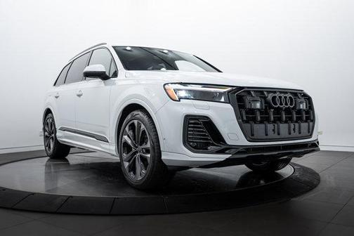 2026 Audi Q7 55 Premium Plus