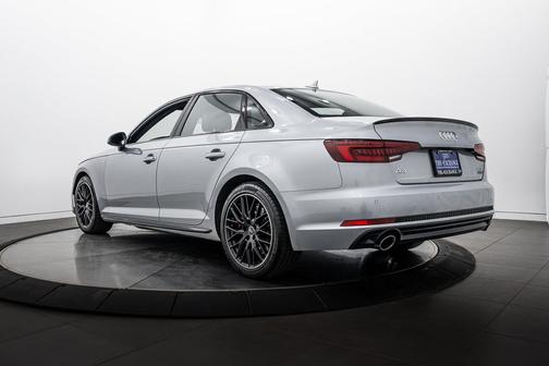 Florett Silver Metallic 2018 Audi A4 2.0T Premium Plus
