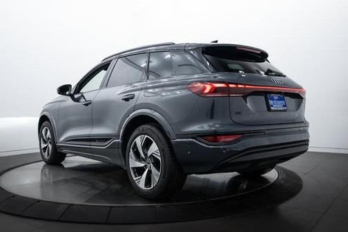 2025 Audi Q6 e-tron Premium Plus