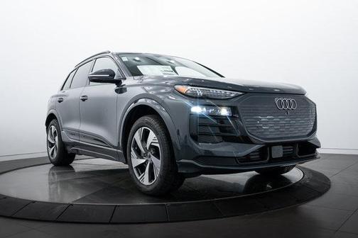 2025 Audi Q6 e-tron Premium Plus