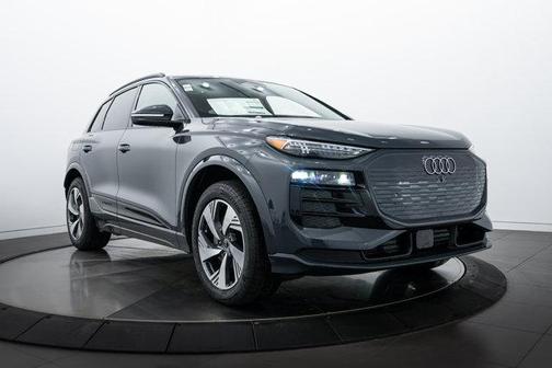 2025 Audi Q6 e-tron Premium Plus