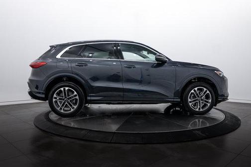 2025 Audi Q5 Premium