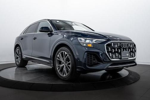 2024 Audi Q8 55 Prestige