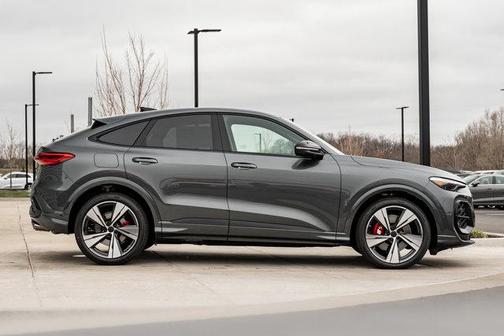 Daytona 2026 Audi SQ5 3.0T Premium Plus