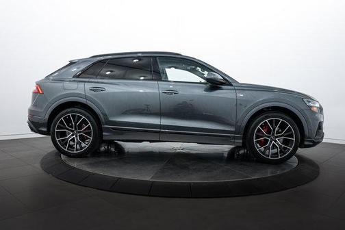 2022 Audi Q8 55 Prestige