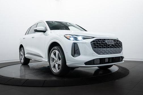 2025 Audi Q5 Premium Plus