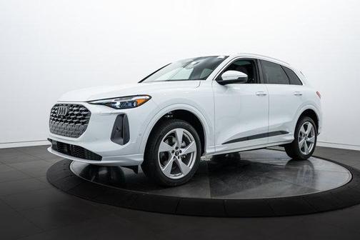 2025 Audi Q5 Premium Plus