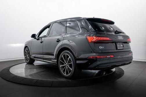 2023 Audi Q7 55 Prestige