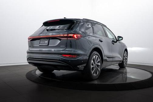 2025 Audi Q6 e-tron Premium