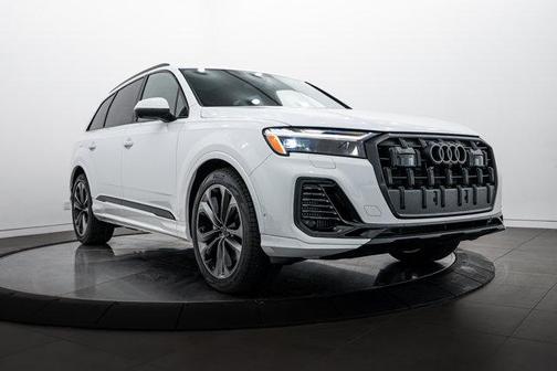 2026 Audi Q7 55 Premium Plus