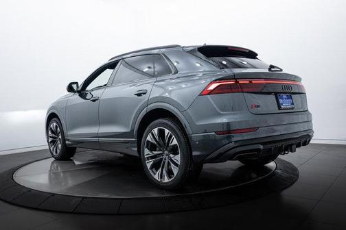 2025 Audi Q8 55 Premium Plus