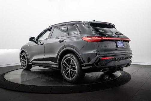 Black 2026 Audi Q5 Prestige