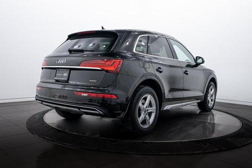2023 Audi Q5 40 Premium