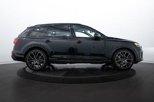 2025 Audi Q7 55 Prestige
