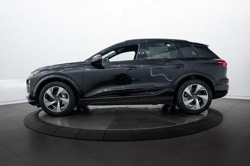 2025 Audi Q6 e-tron Prestige