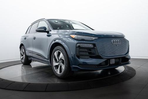 2025 Audi Q6 e-tron Prestige