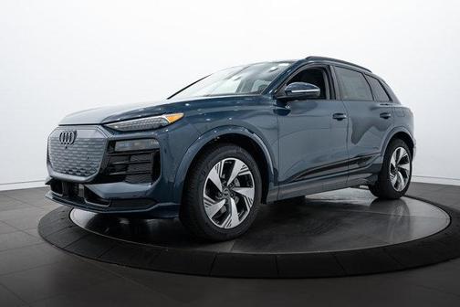 2025 Audi Q6 e-tron Prestige
