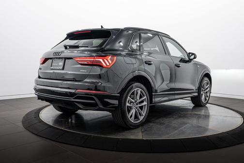 Mythos Black Metallic 2023 Audi Q3 45 S line Premium Plus