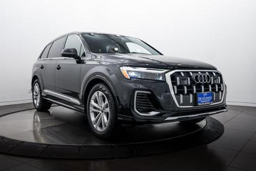 2026 Audi Q7 55 Premium Plus
