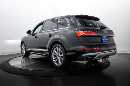 2026 Audi Q7 55 Premium Plus