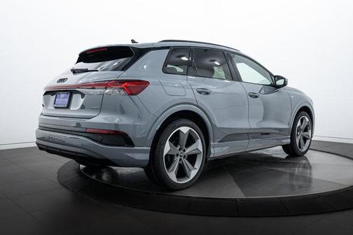 2025 Audi Q4 e-tron Premium Plus