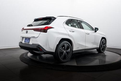 2021 Lexus UX 250h Base