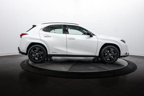 2021 Lexus UX 250h Base