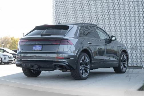 2026 Audi Q8 55 Premium Plus