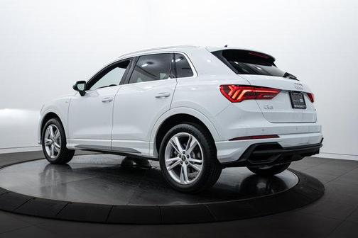 2024 Audi Q3 45 S line Premium Plus