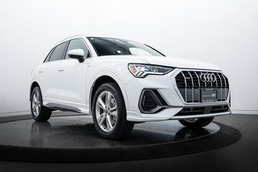 2024 Audi Q3 45 S line Premium Plus
