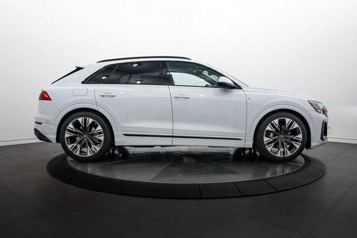 2026 Audi Q8 55 Premium Plus