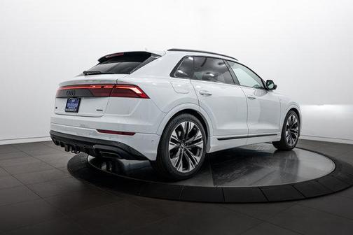 2026 Audi Q8 55 Premium Plus