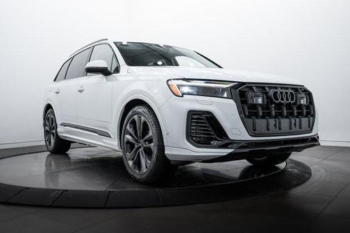 2026 Audi Q7 55 Premium Plus