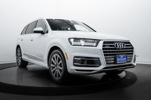 2019 Audi Q7 55 Premium Plus
