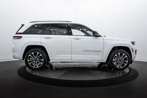 2023 Jeep Grand Cherokee Overland