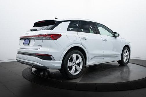 2025 Audi Q4 e-tron Premium