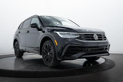 2022 Volkswagen Tiguan 2.0T SE R-Line Black 4MOTION