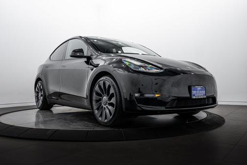 Solid Black 2022 Tesla Model Y Performance