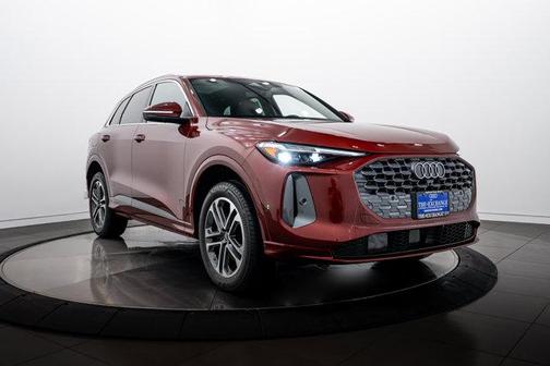Grenadine Red Metallic 2025 Audi Q5 Premium Plus