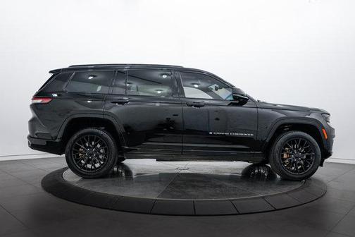 2021 Jeep Grand Cherokee L Summit