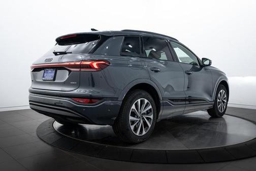 2025 Audi Q6 e-tron Premium